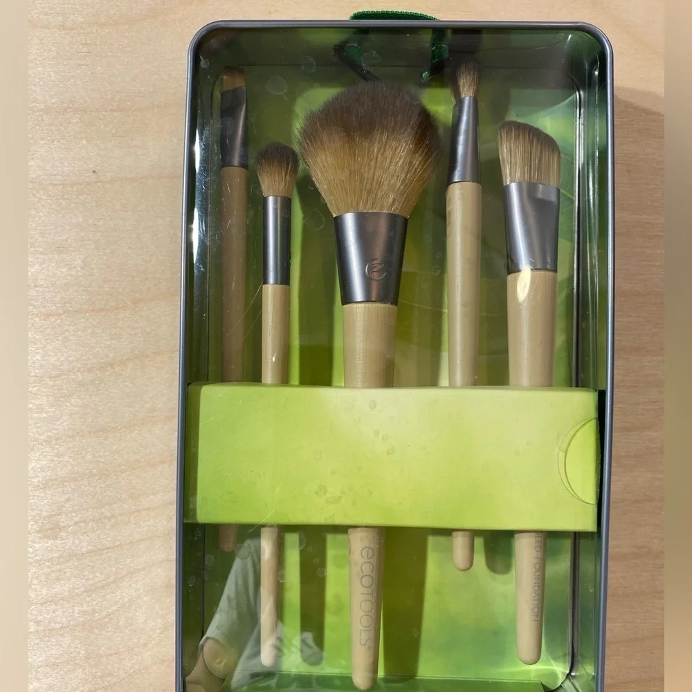 Ecotools Set of 5 Makeup Brushes (EM)